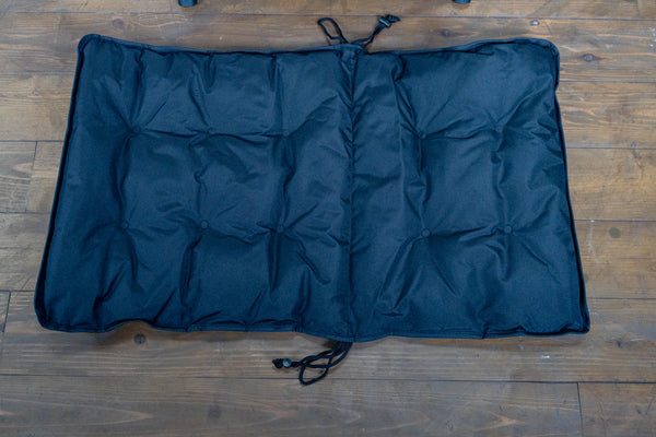 INSULATED CUSHION COVER