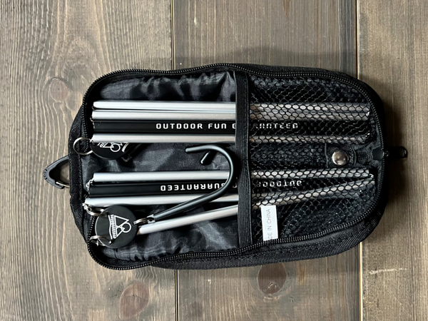 TRAVEL HANGER