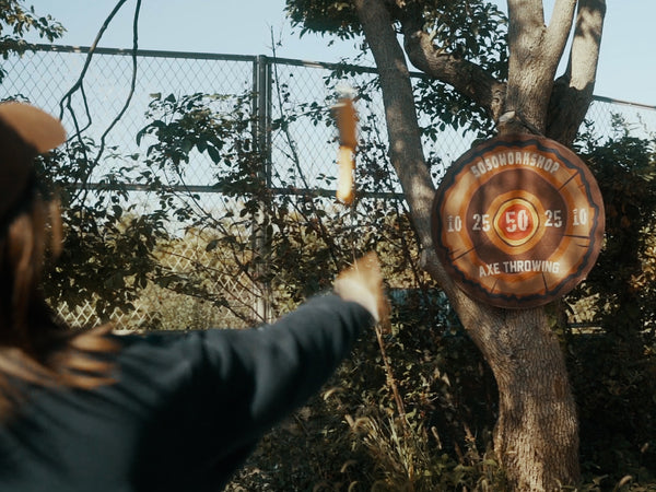 AXE THROWING