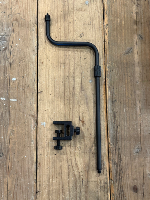 CRANK STAND